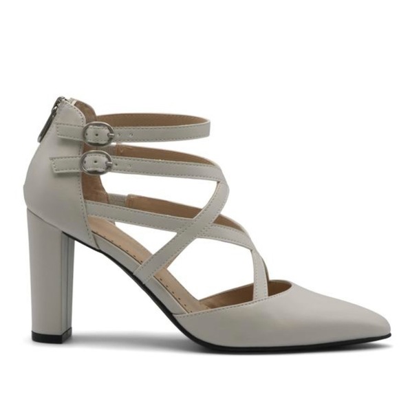 Adrienne Vittadini
Women’s Nanda Ankle Strap Pump Heels Womens 7.5 - Picture 3 of 7